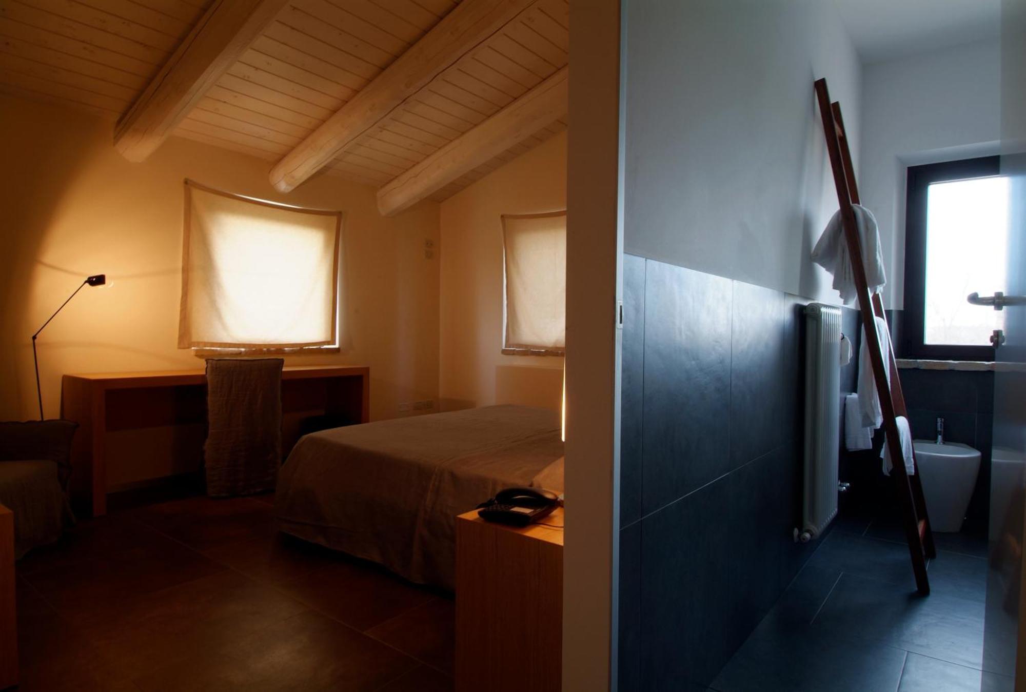 Solea Relais Di Charme- Adults Only Guest House Trecastelli Ngoại thất bức ảnh